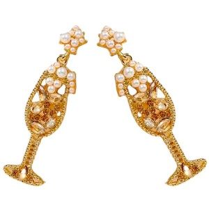 🌈2/$30 New Champagne Bottle Earrings 🍾🥂